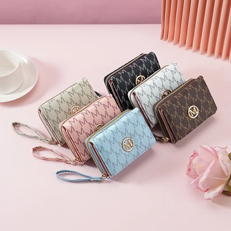 Women Accessories Bag - Üç Katlı Fermuarlı Cüzdan, Harf Desenli,